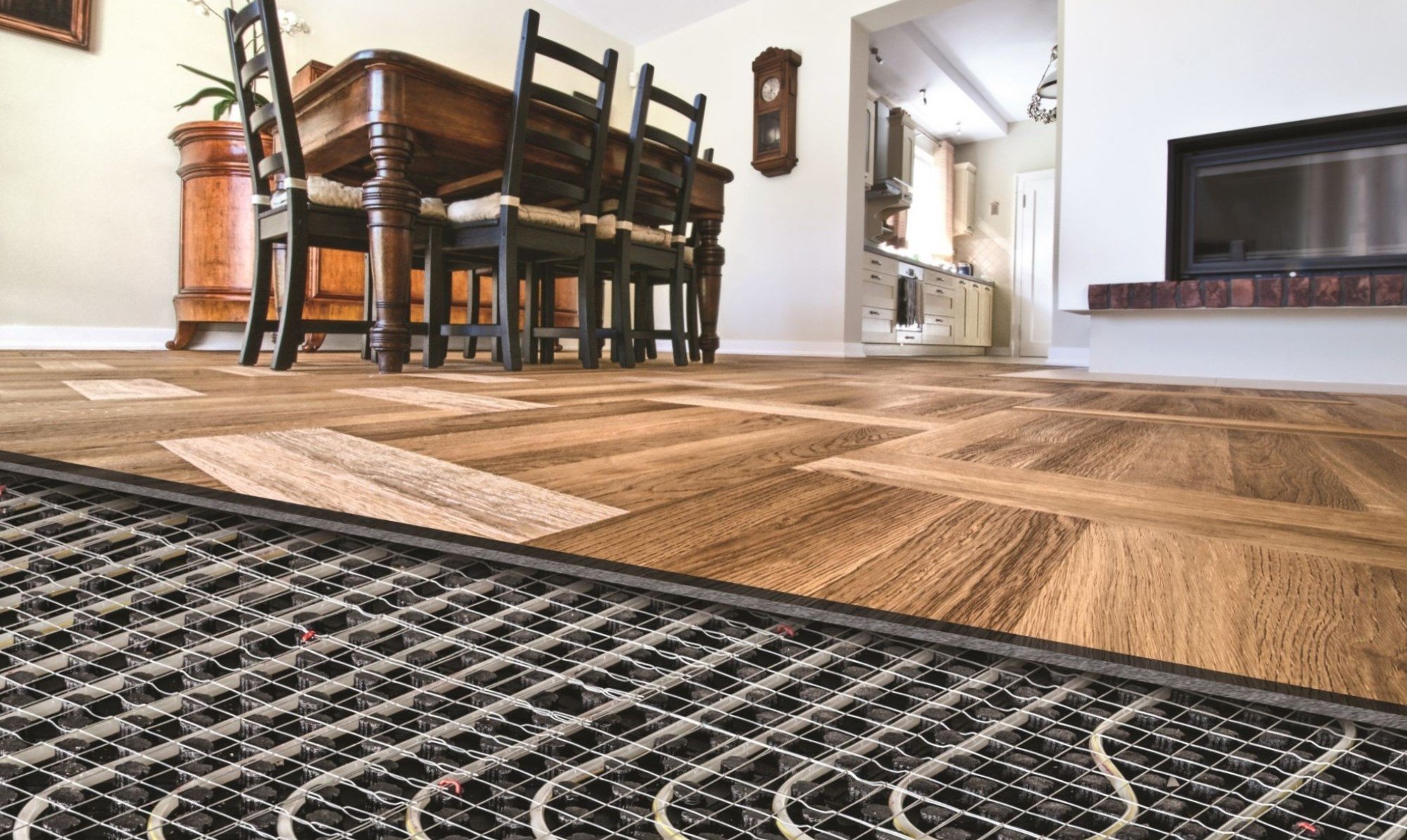 Умный пол: что выбрать для квартиры — теплый плинтус, инфракрасную пленку или кабель?